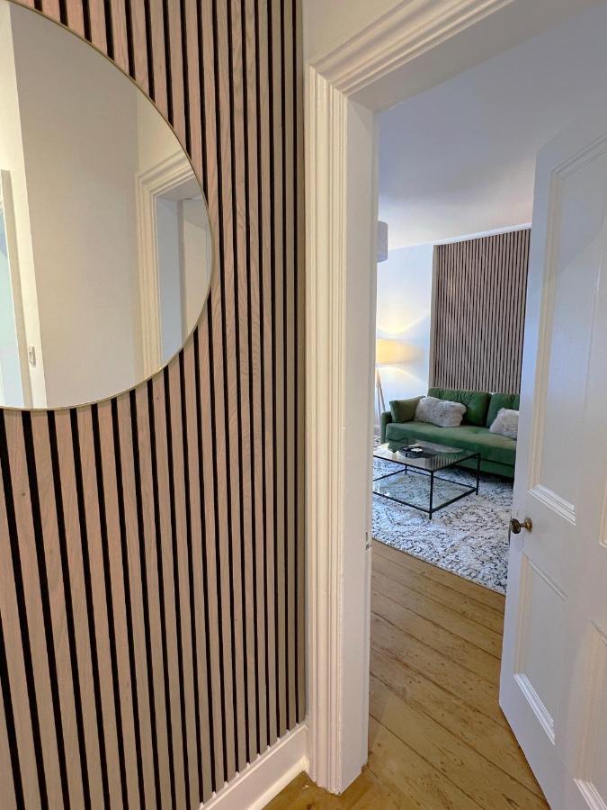 1 Bed / 1 Sofa Bed 'Scandi' Style Ground Floor Apartment Йоувил Екстериор снимка